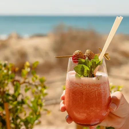 Holiday home Beachfront With Private Terrace, Garden, Bbq, And Garage In