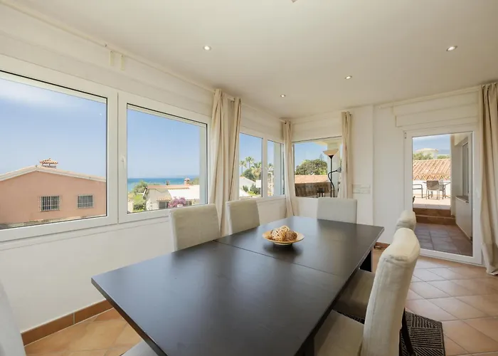 Nyaraló Beachfront With Private Terrace, Garden, Bbq, And Garage In