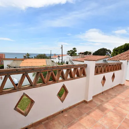 Holiday home In The Second Line, Modern Beachfront In Costabella, *