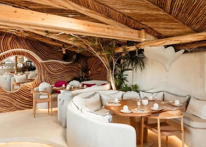 Beachfront With Private Terrace, Garden, Bbq, And Garage In * Марбелья